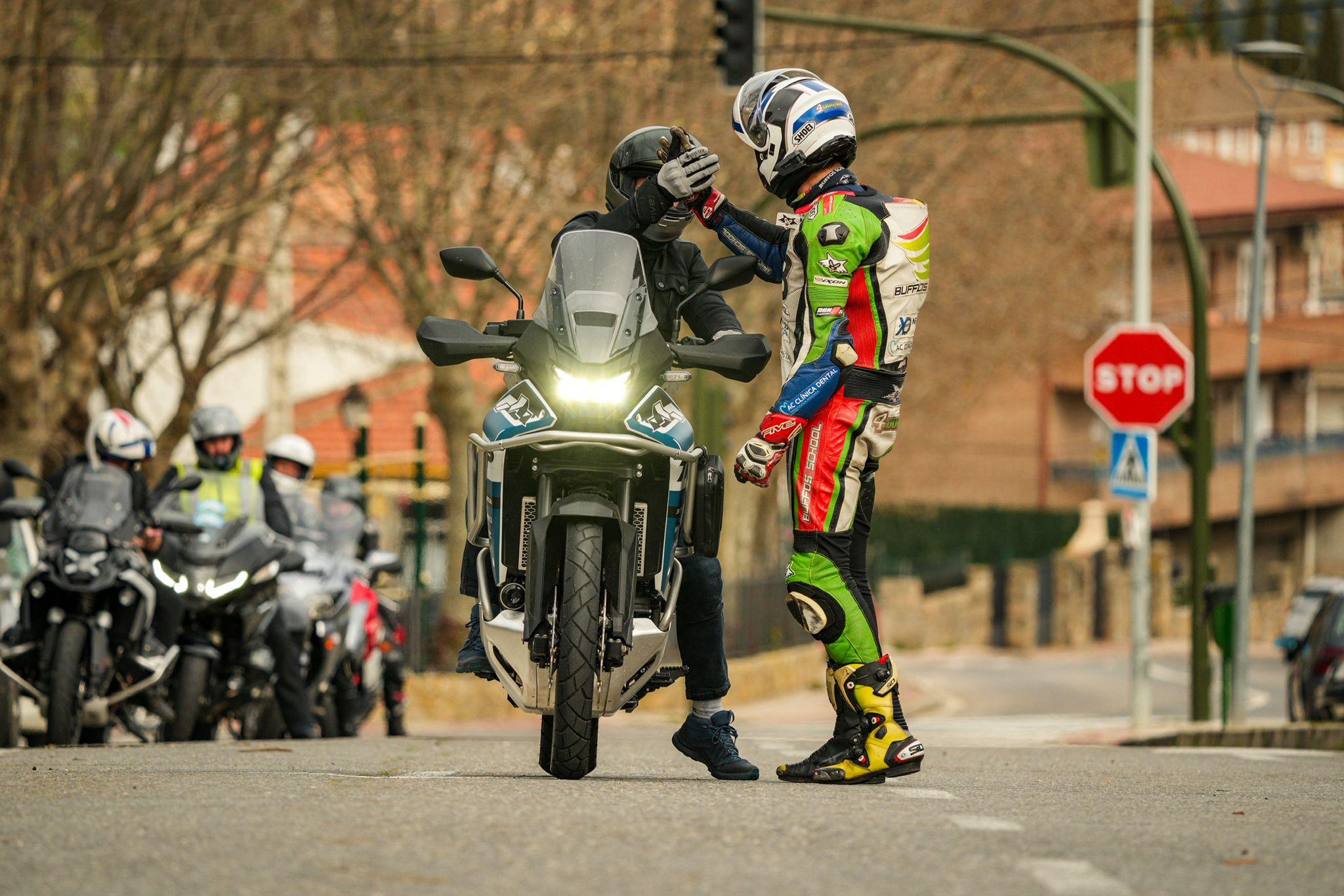 Buffos School curso moto